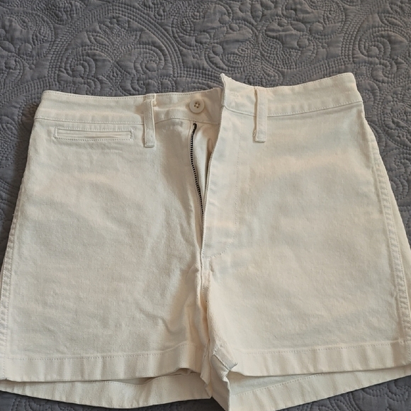 Madewell Cream High Waist Shorts - Picture 1 of 3